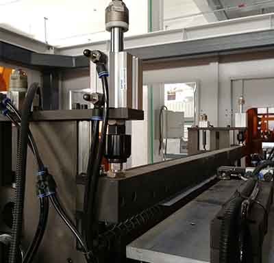 One-time Forming Nonwoven Bag Making Machine 12